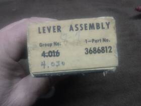 3837032 Chevrolet 1950-58 54-57 Corvette 6 Cyl. Right Exhaust Rocker Arm Nos #