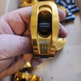Comp Cams 327 305 350 400 19001-16 1.5 3/8 Inch Aluminum Roller Rocker Arms Set For Chevrolet Sbc