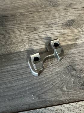 Cummins 5011898aa 2003 Dodge Ram 5.9l Rocker Arm Stand Support