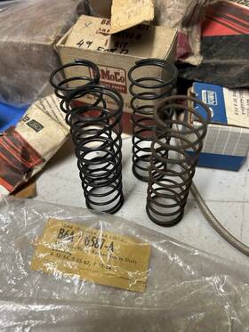 B6a-6587-a Ford Nos Y-block Rocker Arm To Shaft Locating Springs Usa