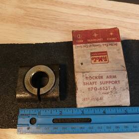 Ford B7q-653t-a 1957 Fomoco Thunderbird Mercury Rocker Arm Shaft Support Nos Oem