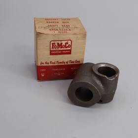 B8qh-6535-a Ford Rocker Arm Rear Shaft Oem Nos
