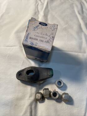 C5az-6564-a Ford Rocker Arm Assembly With Extra Nuts