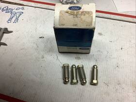 E8hz-6549-a Ford Lot Of 4 Nos Rocker Arm Screws