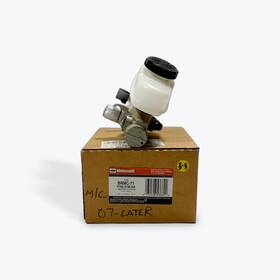 F7az-2140-aa Ford New Genuine Master Cylinder Brmc-71 F7az2140aa Brmc71