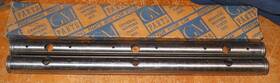 837249 General Motors Nos 1934-36 Chevrolet Valve Rocker Arm Shaft Pair