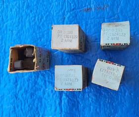 1324122 Gm Buick Nos Rocker Arms