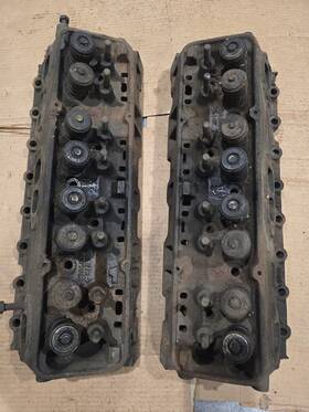3973487x Gm 3972487x Small Block Chevy Corvette C3 350 Cylinder Heads - Pair