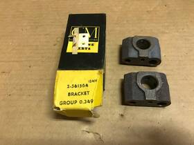 561564 Gm Rocker Shaft Bracket Nos Genuine Oem Lot Of 2