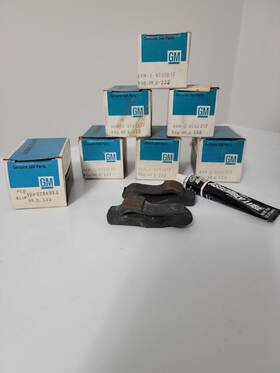 Arm-2-9782017 Gm 12 Rocker Arms / Cam Followers 66 67 68 69 Pontiac 230 250 Ohc 6cyl Nos