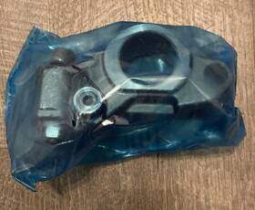 21539409 Mack Genuine Volvo Oem Engine Rocker Arm Brand New In Box