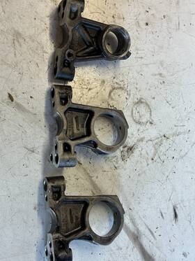Mercedes-benz 6160510710 Camshaft Rocker Arm Bearing 6170511212 77-85 W123 240d