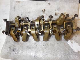R1120510108 Mercedes-benz 1120510108 Camshaft Rocker Arms Cover Lifters Right C320 E320 M112