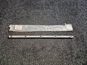 Me240814 Mitsubishi Exhaust Valve Rocker Arm Shaft 21-7/8 Inch Long Fits
