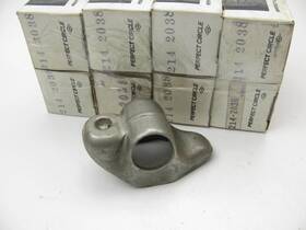 214-2038-8 Perfect Circle 8 214-2038 Right Rocker Arms For Chrysler 350 361 383 400 413 426 440