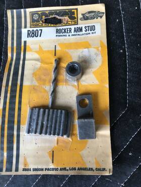 R807 Rocket Racing Vintage Rocker Arm Stud Pinning And Installation Kit 16 Pins