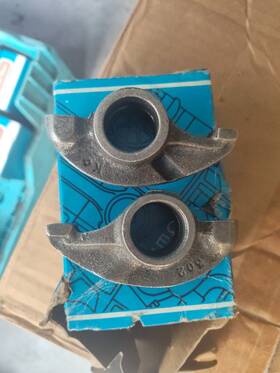 R-864-2 Sealed Power 2 R-864 Rocker Arms For Jeep Amc 190 199 230 232 258 I6