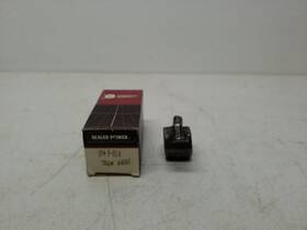 R814 Sealed Power Rocker Arm Durable Precision Engine Valve Control