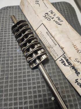 Trw-40035 Trw Nos 40035 Rocker Arm Shaft Assembly 1968 68 1969 69 Buick Jeep 350 V8 New