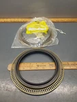 2/PACK Nos Genuine Man 06.56289-0371 Rear Axle Oil Seal W/tone New Flyer 6319485. Fixed Price $39.97.