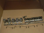 Mercedes Benz OM617 Rocker Arms + Extras - Free Shipping. Fixed Price $75.25.